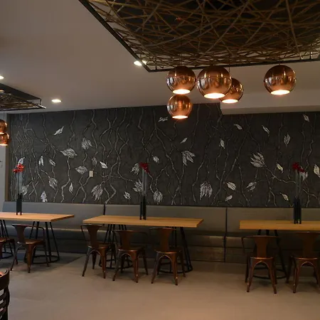 Gladiola Star Golden Sands