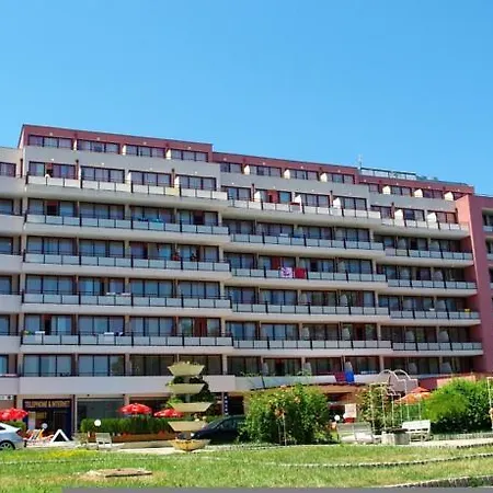 Gladiola Star Hotel